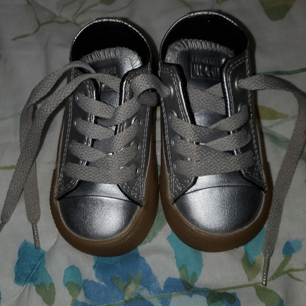 toddler converse